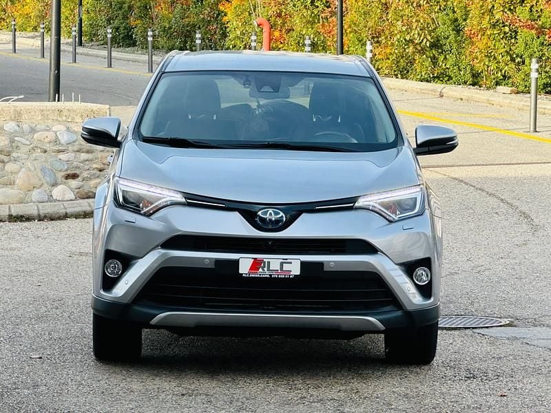 Gebraucht 2019 Toyota RAV4 Hybrid Premium SUV | CHF 26’898 (Superpreis) - Bild 1/4