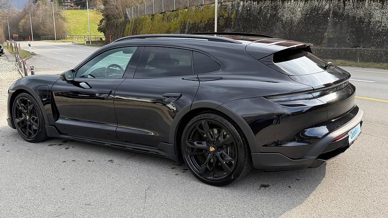 Gebraucht Porsche Taycan Cross Turismo 350 kW (476 PS) 2024