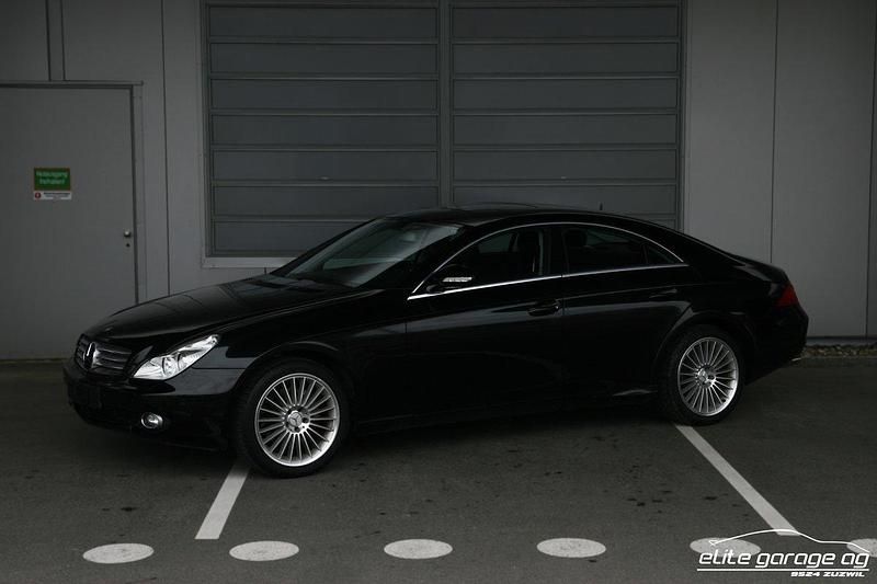 Gebraucht Mercedes CLS500 306 PS (225 kW) 2004 Limousine
