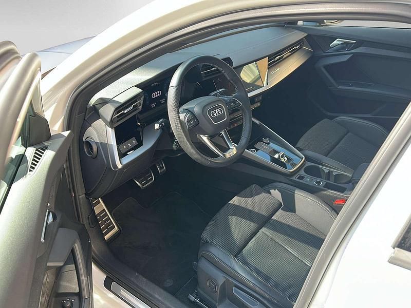 Gebraucht Audi A3 Sportback e-tron Advanced 150 PS (110 kW) 2024 Kleinwagen