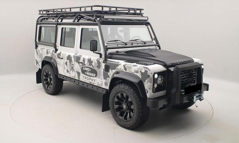 Neu Land Rover Defender 405 PS (297 kW) 2025 SUV