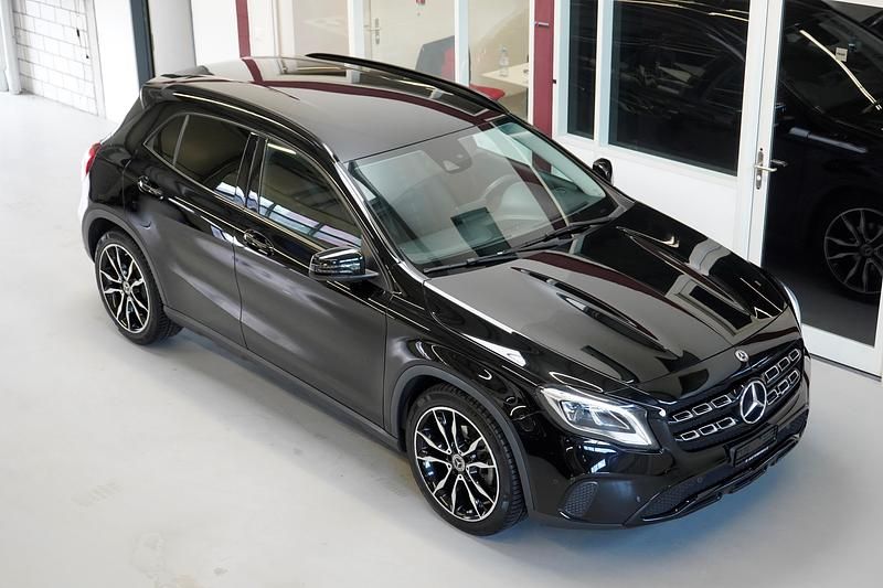 Gebraucht Mercedes GLA200 AMG line 156 PS (114 kW) 2018 SUV