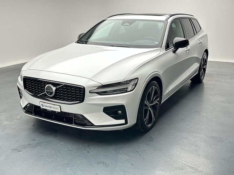 Weiss Gebraucht 2024 Volvo V60 Ultimate Kombi | CHF 53’420 - Bild 1/4