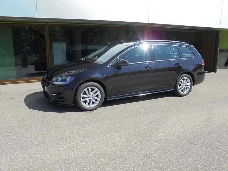 Gebraucht 2018 VW Golf VII Comfortline Kombi | CHF 16’600 (Fairer Preis) - Bild 1/4