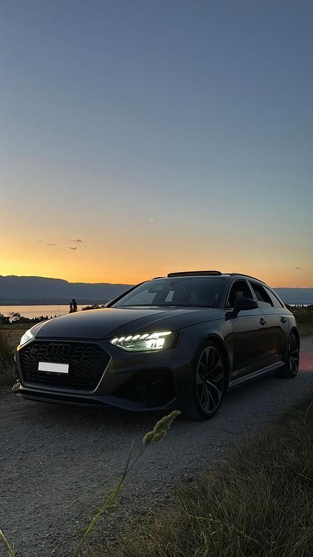 Gebraucht 2021 Audi RS4 Kombi | CHF 51’900 - Bild 1/4