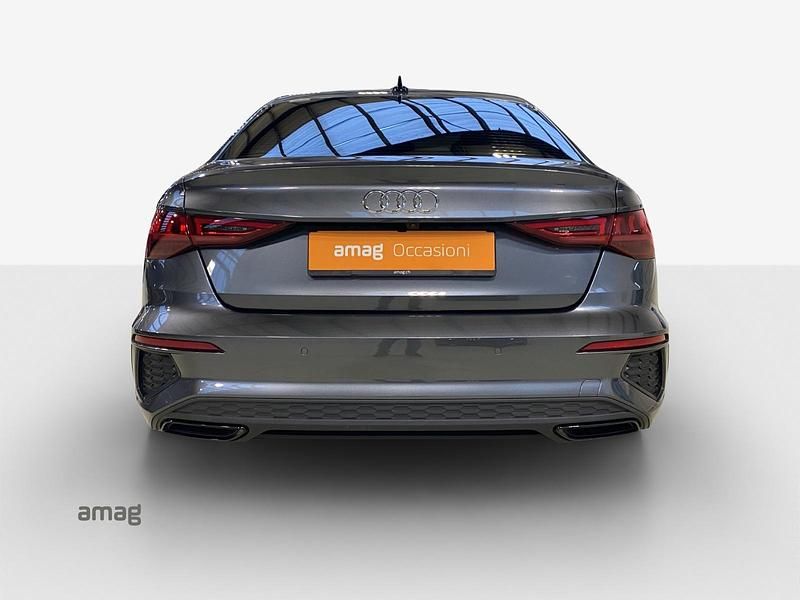Gebraucht Audi A3 Attraction 150 PS (110 kW) 2020 Daytonagrau perleffekt Limousine