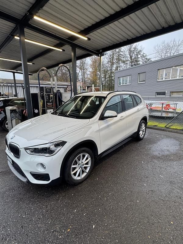 Gebraucht 2019 BMW X1 SUV | CHF 15’000 (Guter Preis) - Bild 1/4