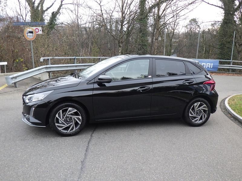 Neu Hyundai i20 100 PS (73 kW) 2025 Kleinwagen