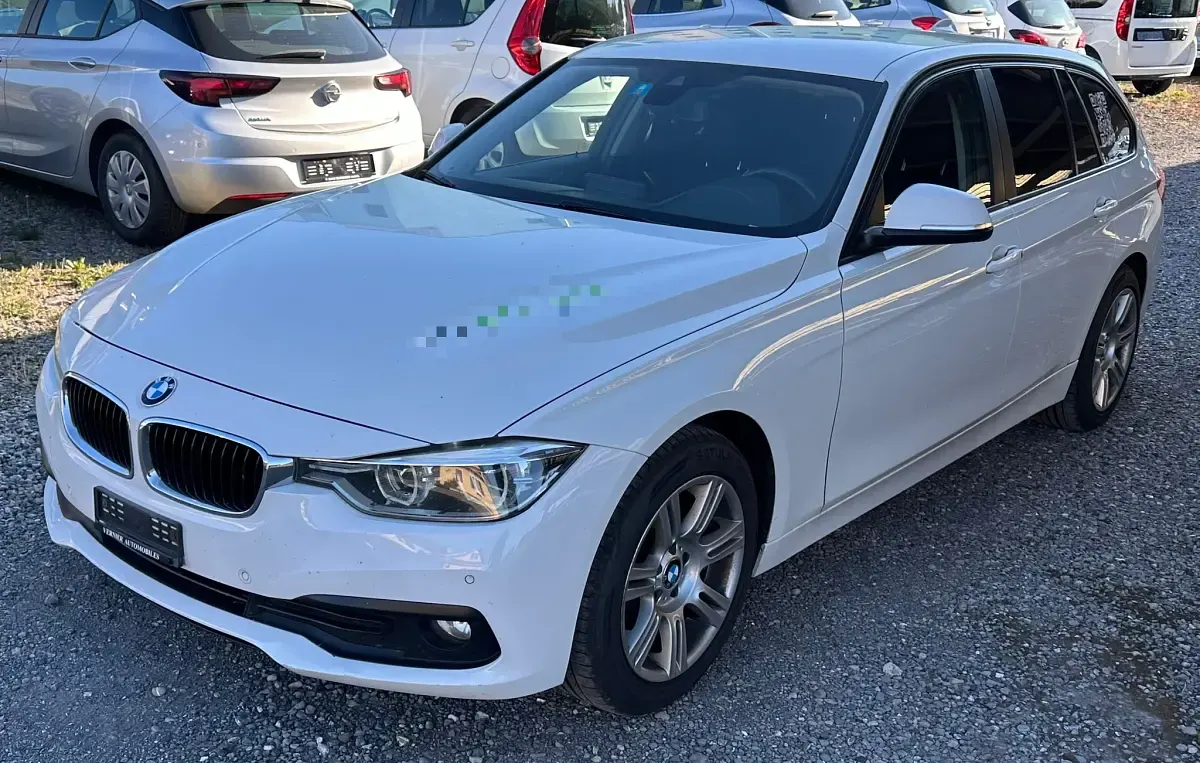 BMW 320 2015