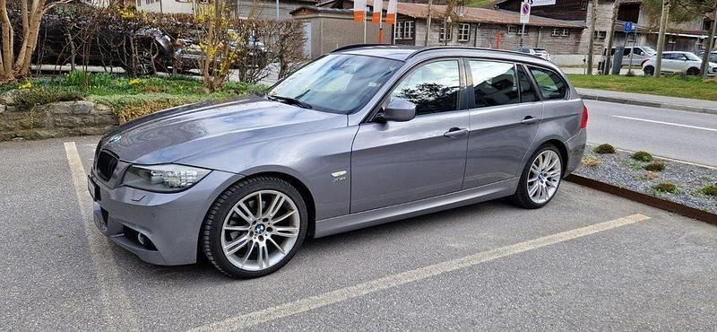 Gebraucht BMW 320 184 PS (135 kW) 2011 Kombi