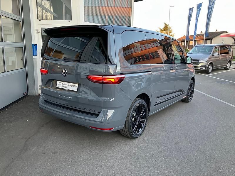 Gebraucht VW Multivan Edition 150 PS (110 kW) 2025 Van