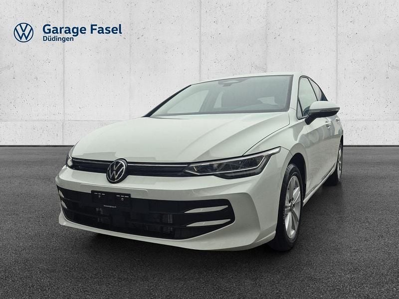 Neu VW Golf VIII Basis 115 PS (84 kW) 2026 Limousine