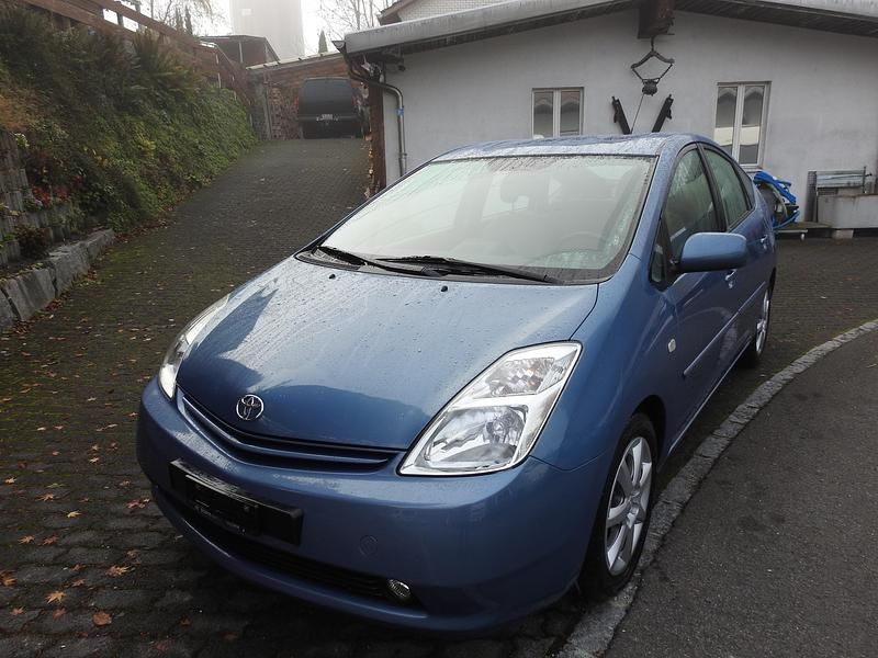 Gebraucht 2005 Toyota Prius | CHF 4’500 (Fairer Preis) - Bild 1/3