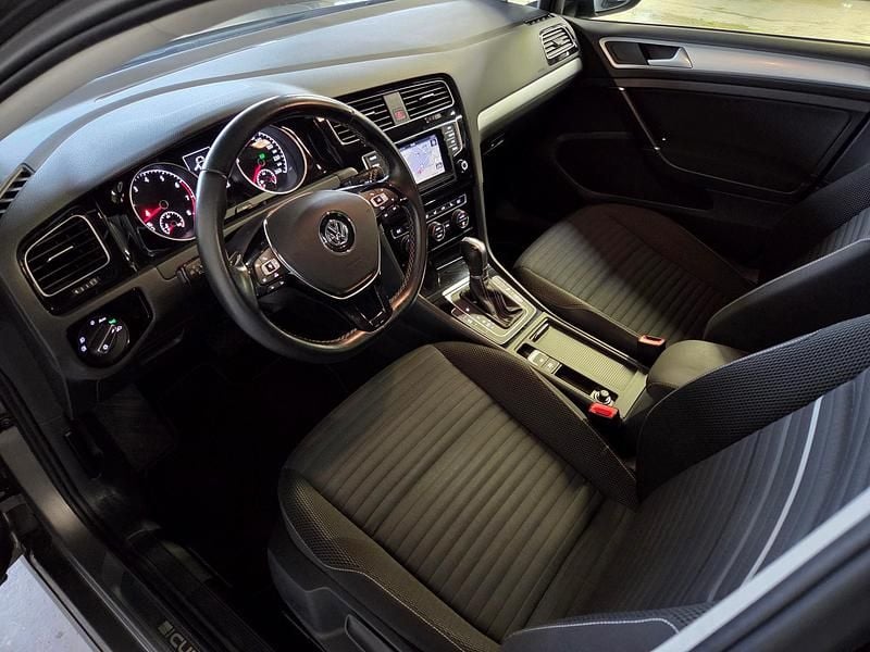 Gebraucht VW Golf VII Cup 122 PS (89 kW) 2014 Grau Kombi