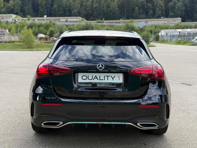 Gebraucht Mercedes A200 163 PS (119 kW) 2024
