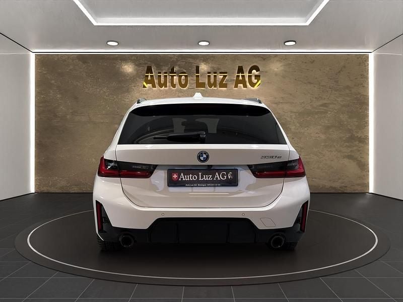 Gebraucht BMW 330e M Sport 292 PS (214 kW) 2022 Limousine