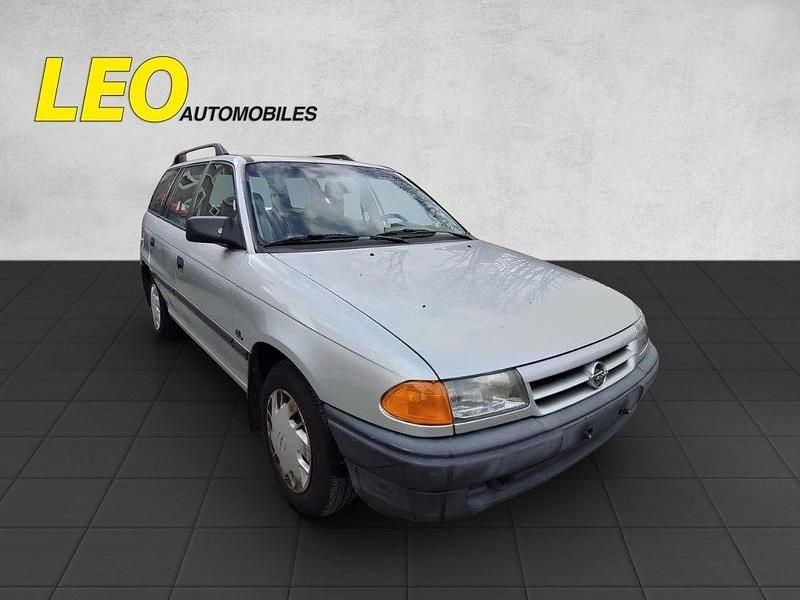 Gebraucht 1993 Opel Astra Kombi | CHF 990 - Bild 1/4