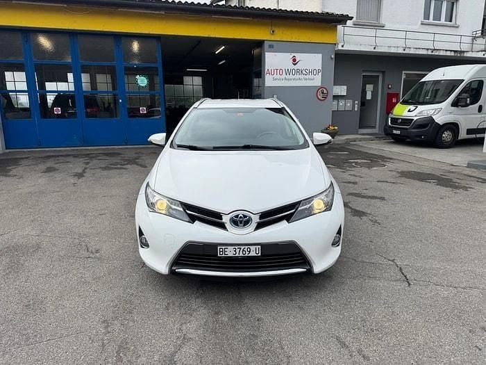 Gebraucht 2015 Toyota Auris Touring Sports Trend Kombi | CHF 5’900 - Bild 1/2