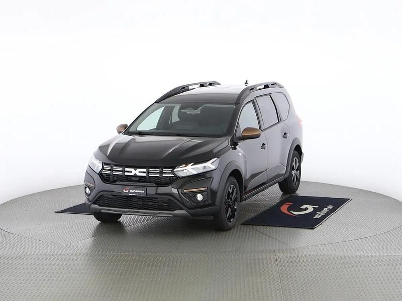 Schwarz Gebraucht 2025 Dacia Jogger Extreme Van / Kleinbus | CHF 28’940 (Teuer) - Bild 1/4