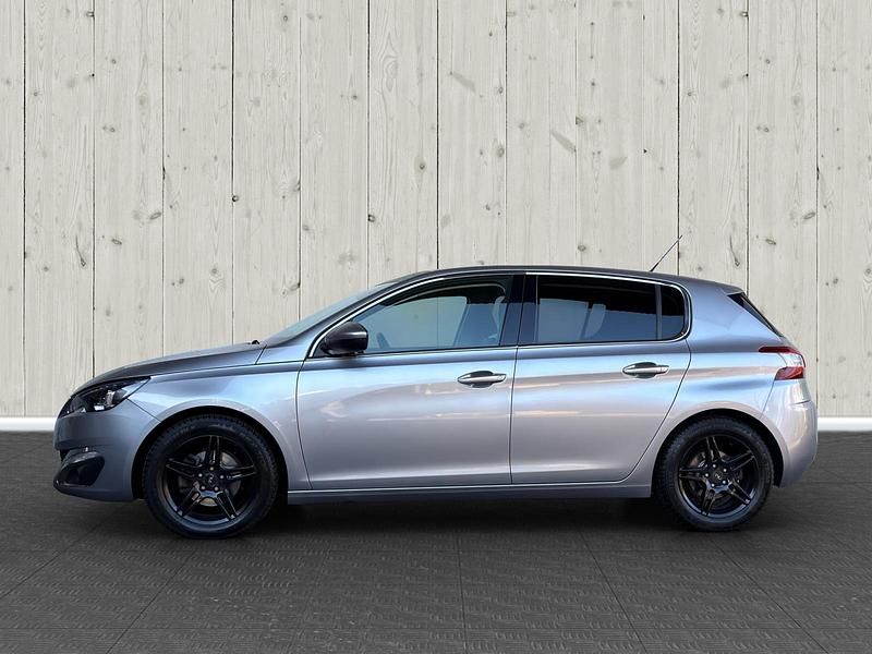 Gebraucht Peugeot 308 Access 125 PS (91 kW) 2014