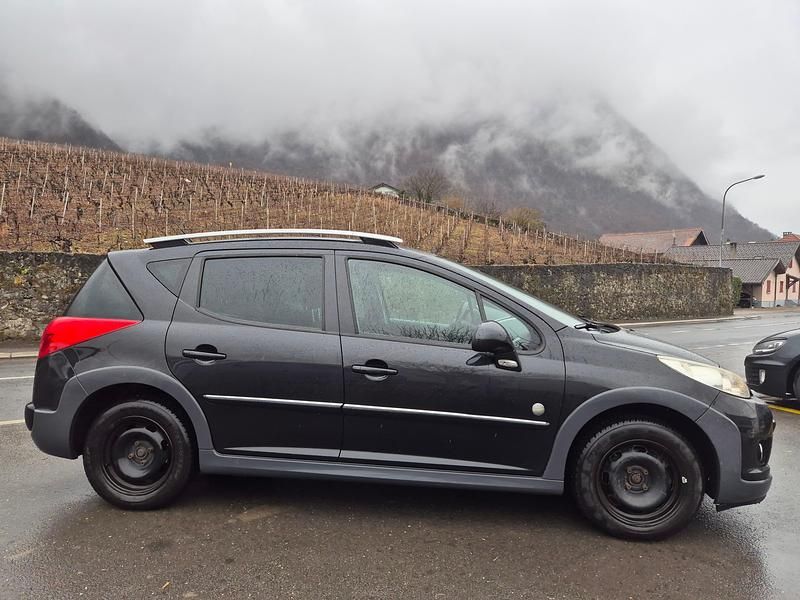 Gebraucht Peugeot 207 Outdoor Outdoor 120 PS (88 kW) 2010 Kombi