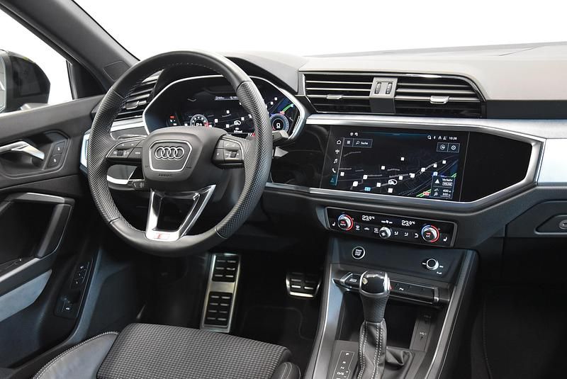 Gebraucht Audi Q3 Sportback 150 PS (110 kW) 2024 SUV