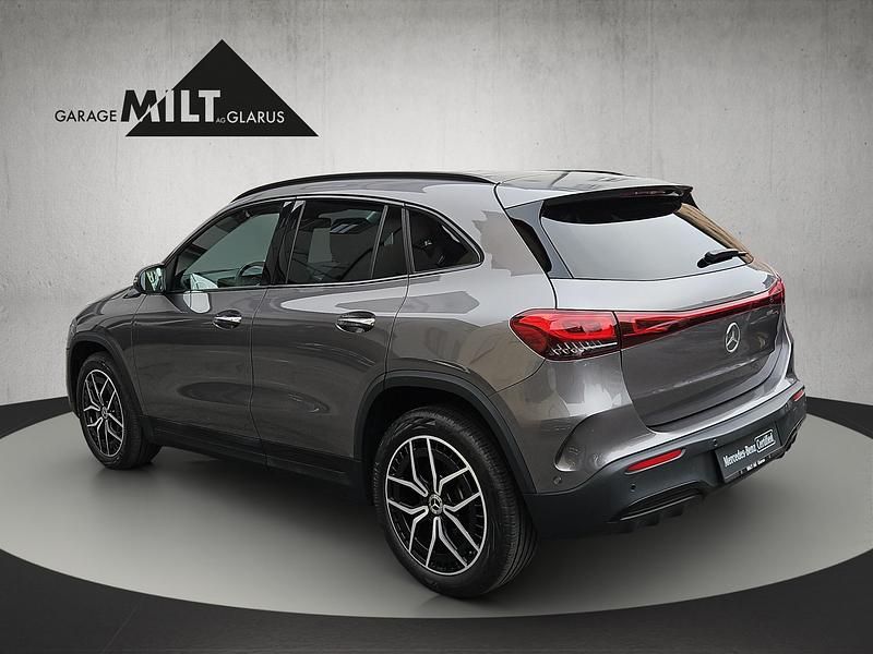 Gebraucht Mercedes EQA300 AMG line 168 kW (229 PS) 2021 SUV