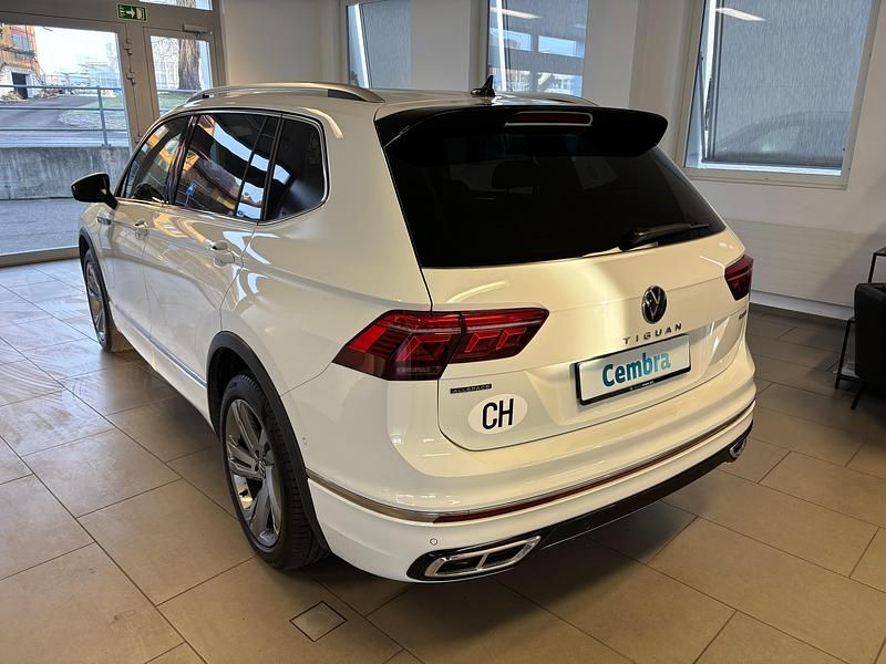 Gebraucht VW Tiguan Allspace R-line 193 PS (141 kW) 2024 SUV