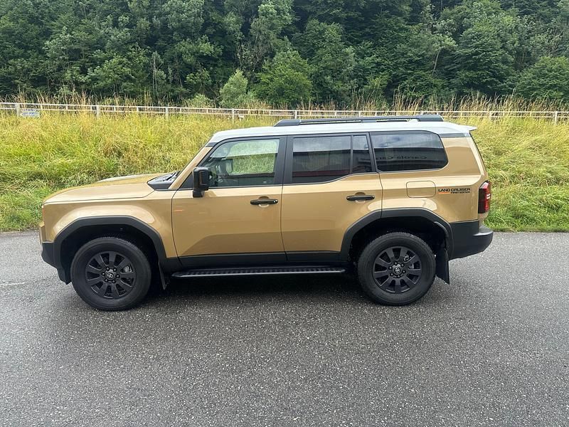 Gebraucht Toyota Land Cruiser Edition 230 PS (169 kW) 2024 SUV