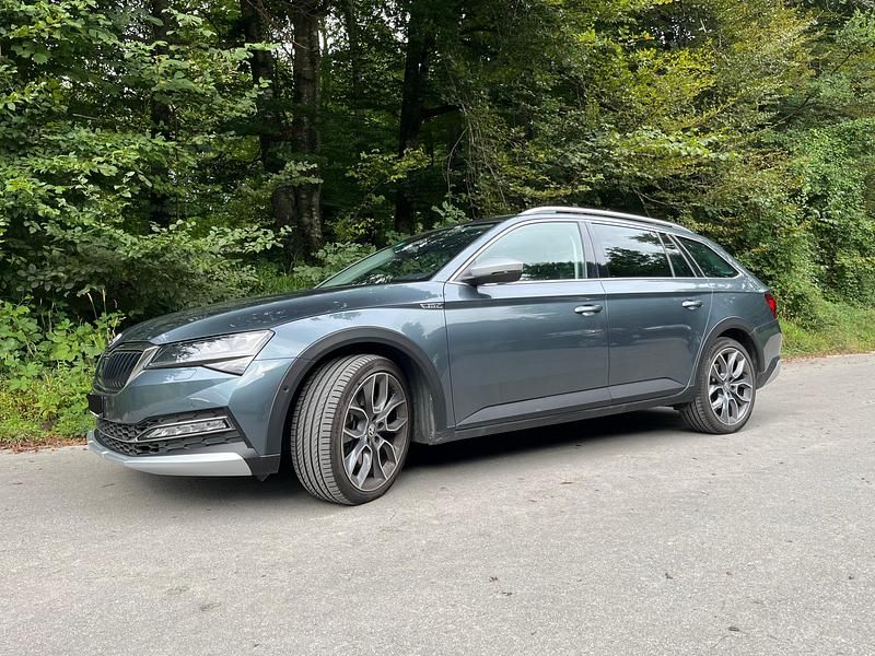 Gebraucht 2020 Skoda Superb Scout 4x4 | CHF 31’999 (Fairer Preis) - Bild 1/4