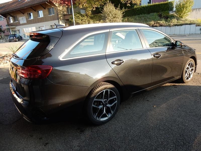 Gebraucht Kia Ceed Sportswagon Spirit 160 PS (117 kW) 2023 Kombi