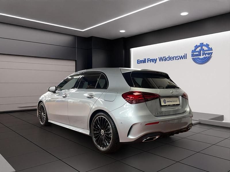 Gebraucht Mercedes A200 AMG line 177 PS (130 kW) 2025 Silber Limousine