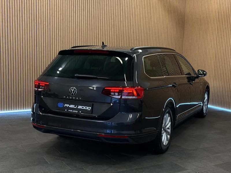 Gebraucht VW Passat Business 150 PS (110 kW) 2025 Gray Kombi