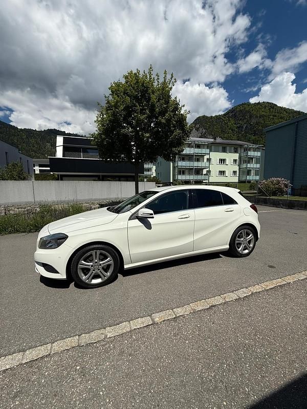 Gebraucht Mercedes A200 156 PS (114 kW) 2014