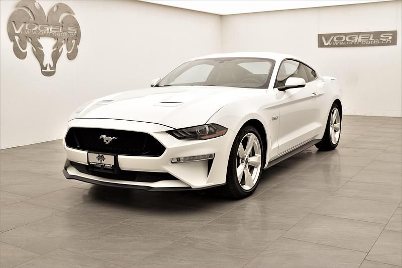 Gebraucht Ford Mustang GT Fastback 450 PS (330 kW) 2021 Weiss Coupé