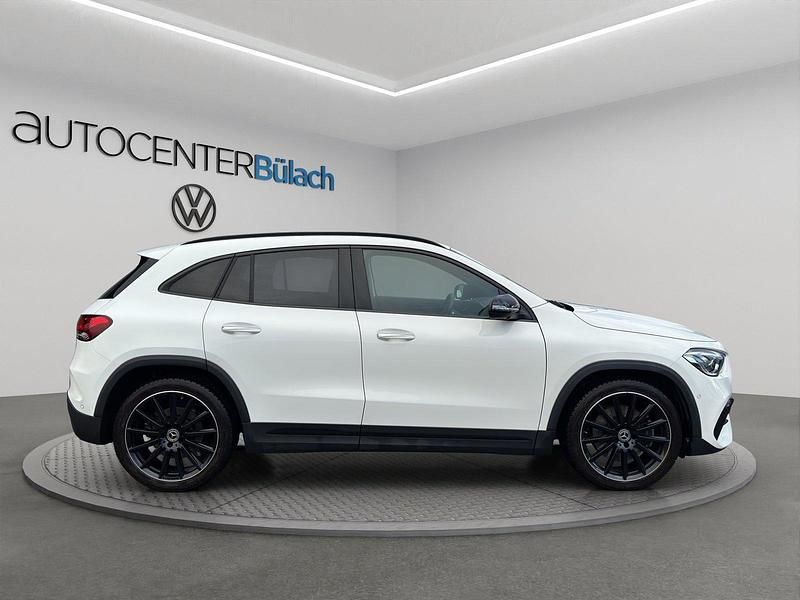 Gebraucht Mercedes GLA250 AMG line 224 PS (164 kW) 2022 SUV