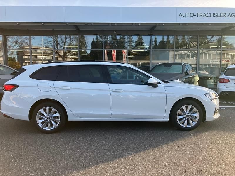 Neu 2025 Skoda Superb Selection Kombi | CHF 51’500 - Bild 1/4