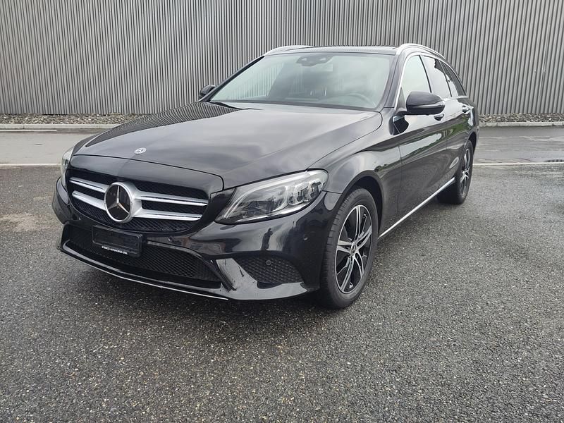 Gebraucht Mercedes C220 Avantgarde 194 PS (142 kW) 2019 Kombi