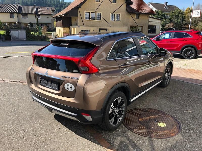 Gebraucht Mitsubishi Eclipse Cross 163 PS (119 kW) 2020 SUV