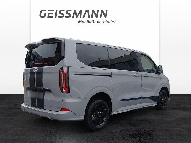 Neu Ford Tourneo Sport 152 PS (111 kW) 2026 Van / Kleinbus