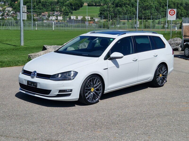 Gebraucht VW Golf VII LOUNGE 150 PS (110 kW) 2015 Kombi