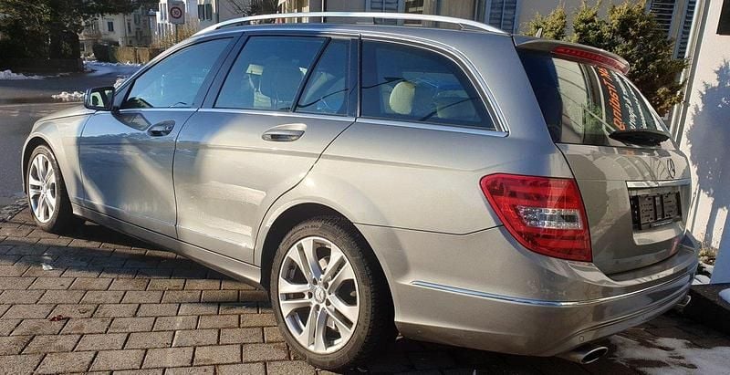 Gebraucht Mercedes C300 231 PS (169 kW) 2013 Kombi