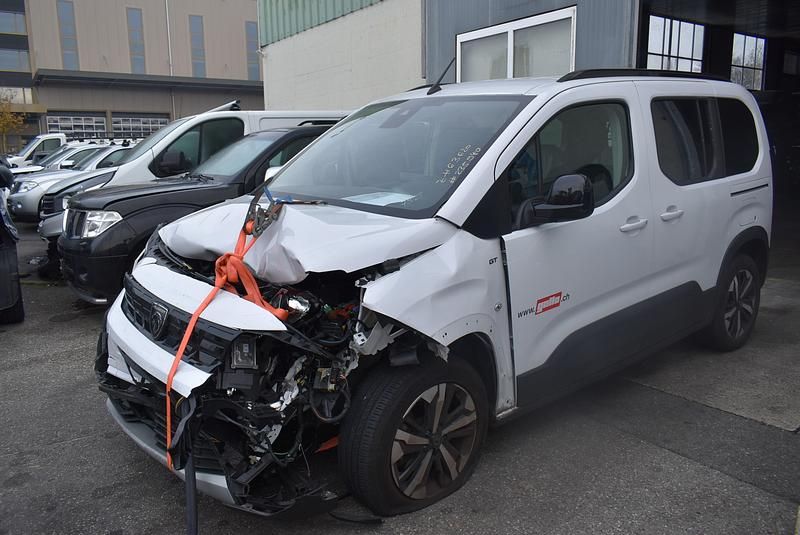 Gebraucht Peugeot Rifter GT 130 PS (95 kW) 2024 Van / Kleinbus