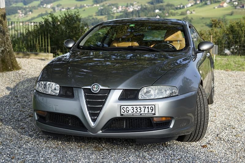 Gebraucht Alfa Romeo GT Distinctive 240 PS (176 kW) 2005 Coupé