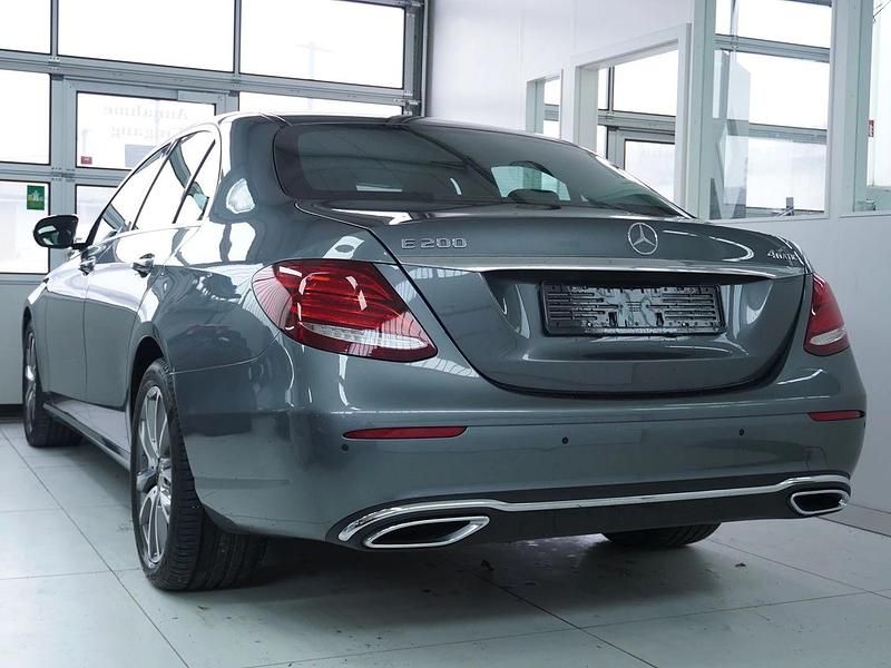 Gebraucht Mercedes E200 Avantgarde 197 PS (144 kW) 2020