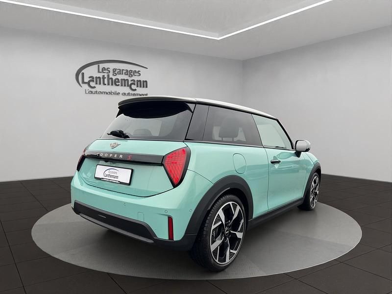 Gebraucht Mini Cooper S 204 PS (150 kW) 2024 Blau Kleinwagen