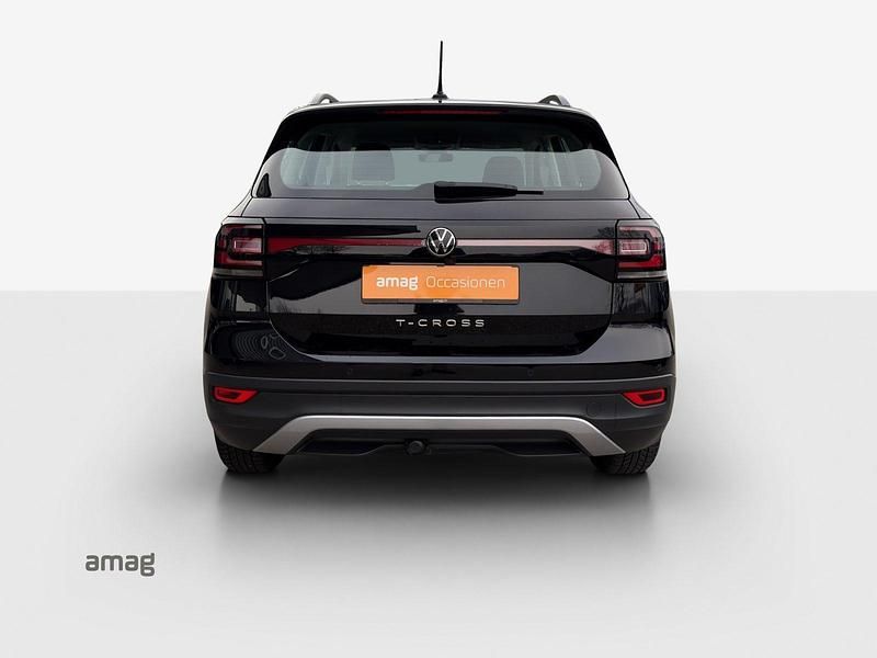 Gebraucht VW T-Cross Life 110 PS (80 kW) 2021 Deepblack perleffekt SUV