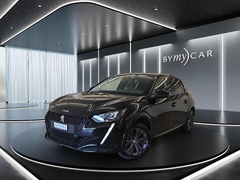 Gebraucht Peugeot e-208 Allure 100 kW (136 PS) 2022 Kleinwagen
