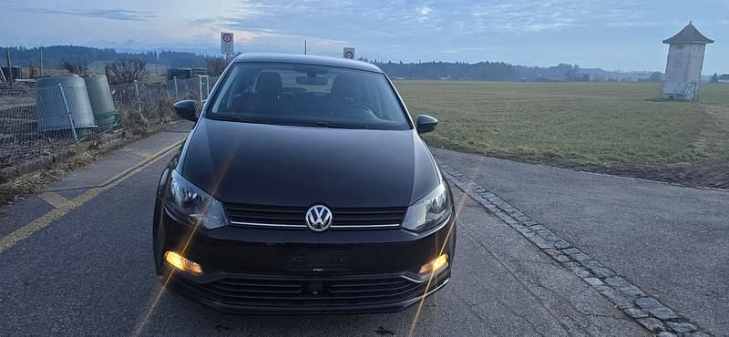 Gebraucht VW Polo Trendline 60 PS (44 kW) 2017