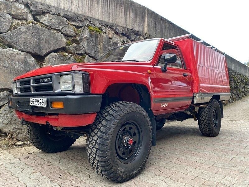 Gebraucht 1989 Toyota HiLux Abholung | CHF 31’800 - Bild 1/4